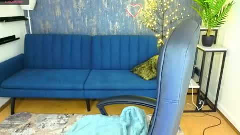 Snapshot of jeanniefox_ chatting on 10-12-25, 06:34 jeanniefox_ online show from 10-12-25, 06:34