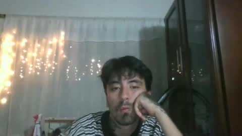 Snapshot of jeannno666 chatting on 12-17-25, 04:07 jeannno666 online show from 12-17-25, 04:07