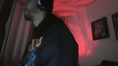 jean pier bello Silva online show from 01-04-25, 01:10