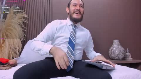 Snapshot of jeanpiere02 chatting on 05-29-26, 04:10 Jeanpiere online show from 05-29-26, 04:10