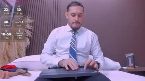 Snapshot of jeanpiere02 chatting on 06-19-26, 02:49 Jeanpiere online show from 06-19-26, 02:49