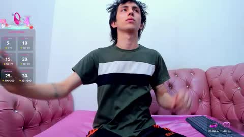 Snapshot of jeanram18 chatting on 09-16-25, 07:04 JEAN online show from 09-16-25, 07:04