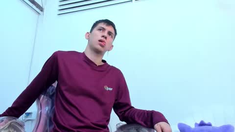 Snapshot of jeanram18 chatting on 12-19-25, 11:50 JEAN online show from 12-19-25, 11:50