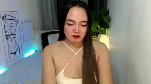 Jeanwants2play online show from 09-17-25, 07:48