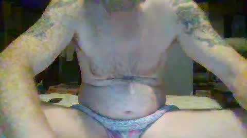 jearnold811938547 online show from 10-04-25, 12:19