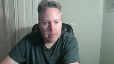 JE online show from 10-12-25, 03:49