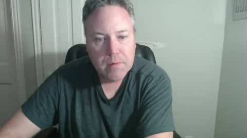 JE online show from 11-13-25, 02:43