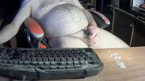 Snapshot of jeff_40962 chatting on 09-20-25, 11:39 Jeffrey Sinclair online show from 09-20-25, 11:39