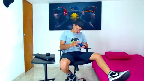 Snapshot of jeffer21_hot chatting on 01-15-25, 05:19 jeffer21_hot online show from 01-15-25, 05:19