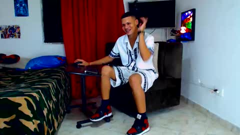 Snapshot of jeffer21_hot chatting on 05-27-26, 05:59 jeffer21_hot online show from 05-27-26, 05:59