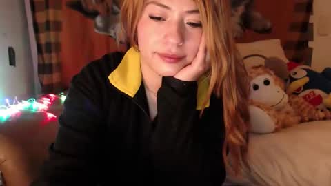 Snapshot of jei_sexysweet chatting on 02-20-26, 06:26 jei online show from 02-20-26, 06:26