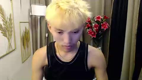 jemart_urnaughtboy online show from 06-09-26, 12:39