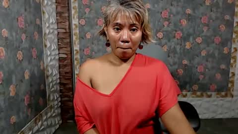 Snapshot of jemm36 chatting on 12-24-24, 12:11 Jem online show from 12-24-24, 12:11