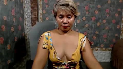 Snapshot of jemm36 chatting on 01-07-25, 04:08 Jem online show from 01-07-25, 04:08