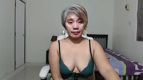 Snapshot of jemm36 chatting on 02-23-25, 08:17 Jem online show from 02-23-25, 08:17