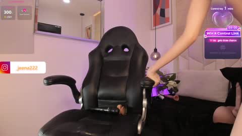 Snapshot of jenaa_ chatting on 01-28-25, 06:28 JEENA online show from 01-28-25, 06:28