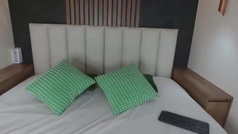 Snapshot of jenacooper__ chatting on 02-08-26, 11:46 Jena online show from 02-08-26, 11:46