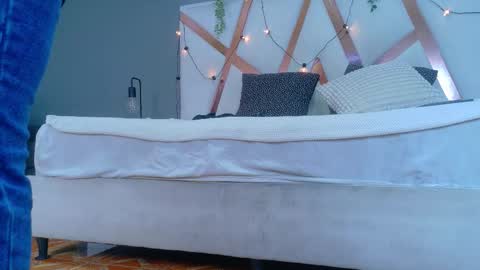 Snapshot of jenacooper__ chatting on 02-24-26, 03:15 Jena online show from 02-24-26, 03:15