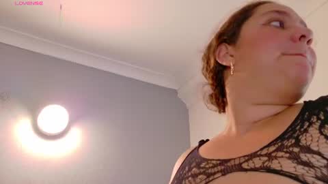 Jena  online show from 07-03-26, 07:53