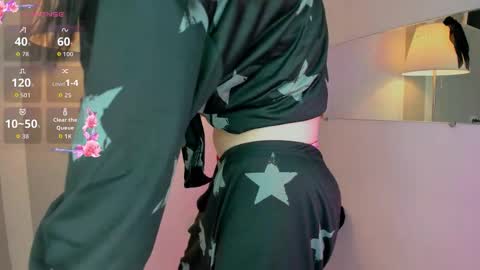 Snapshot of jenayorteg chatting on 11-05-25, 07:03 Molly online show from 11-05-25, 07:03