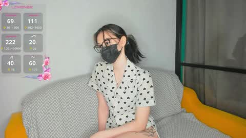 Snapshot of jenayorteg chatting on 04-07-26, 12:22 Molly online show from 04-07-26, 12:22