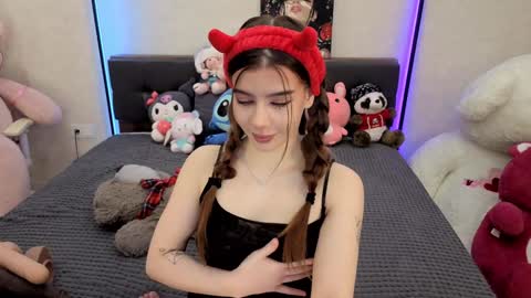 Dolly online show from 11-12-25, 01:22