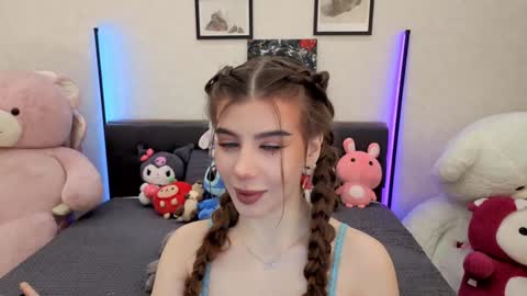 Dolly online show from 11-16-25, 01:17