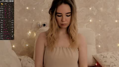 EvaSileZ online show from 12-22-25, 07:49