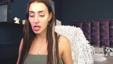 Kira online show from 07-14-26, 10:21