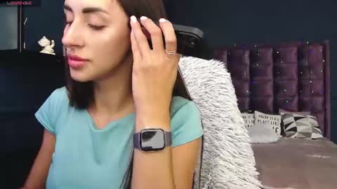 Kira online show from 07-24-26, 07:39