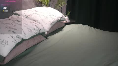 Hi everyone my name Kira online show from 10-09-25, 11:19