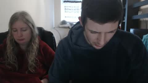 Snapshot of jenisandpeter chatting on 02-16-25, 06:21 JenisAndPeter online show from 02-16-25, 06:21