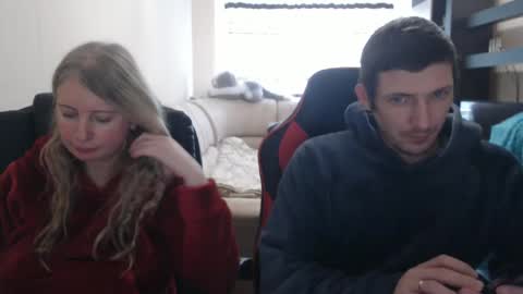 Snapshot of jenisandpeter chatting on 02-17-25, 11:55 JenisAndPeter online show from 02-17-25, 11:55