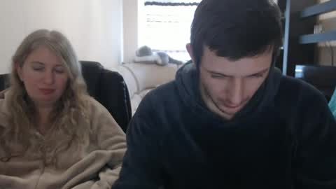 Snapshot of jenisandpeter chatting on 02-18-25, 12:39 JenisAndPeter online show from 02-18-25, 12:39