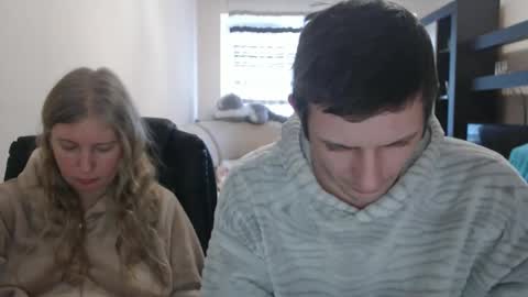 Snapshot of jenisandpeter chatting on 02-23-25, 01:10 JenisAndPeter online show from 02-23-25, 01:10