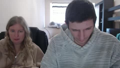Snapshot of jenisandpeter chatting on 02-24-25, 10:37 JenisAndPeter online show from 02-24-25, 10:37