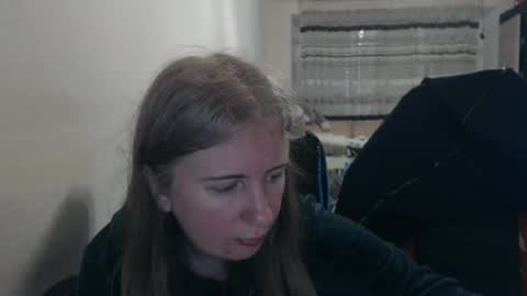 JenisAndPeter online show from 03-18-26, 06:22