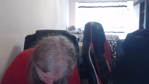 JenisAndPeter online show from 04-08-26, 06:24