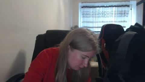 JenisAndPeter online show from 04-09-26, 06:35