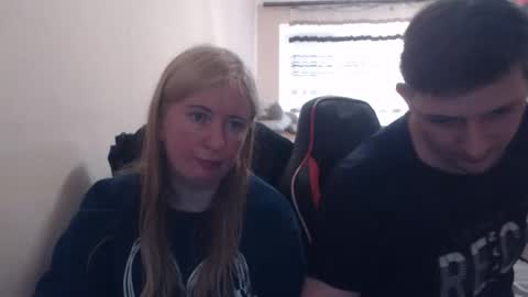 JenisAndPeter online show from 04-27-26, 05:22