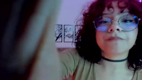 Snapshot of jenn_cg chatting on 03-10-25, 09:29 jenn online show from 03-10-25, 09:29
