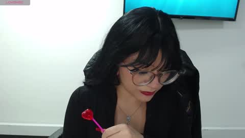 Snapshot of jenn_cg chatting on 09-19-25, 11:16 jenn online show from 09-19-25, 11:16