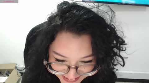 Snapshot of jenn_cg chatting on 09-24-25, 10:02 jenn online show from 09-24-25, 10:02