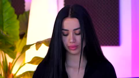 jenna_day online show from 11-09-25, 10:13