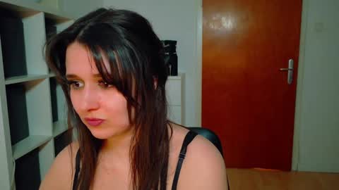 Snapshot of jenna_sxy19 chatting on 01-19-25, 05:39 jennasxy19 online show from 01-19-25, 05:39