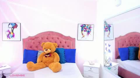 Jenna online show from 02-09-25, 01:14