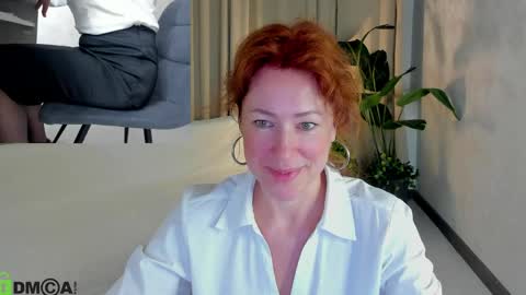 Snapshot of jennali1 chatting on 05-15-26, 04:08 Jenna online show from 05-15-26, 04:08