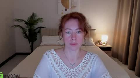 Snapshot of jennali1 chatting on 05-24-26, 03:55 Jenna online show from 05-24-26, 03:55