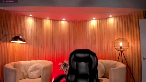 Snapshot of jennaolson chatting on 09-27-25, 06:46 Jenna Olson online show from 09-27-25, 06:46