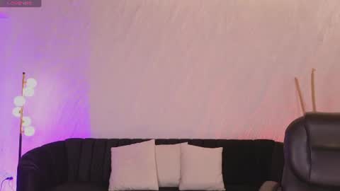Jenna Olson  online show from 06-16-26, 01:25